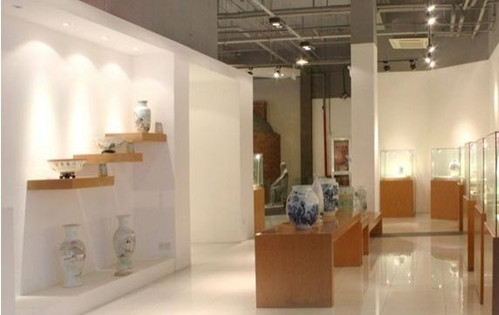 上海陶瓷科技艺术馆：艺术陶瓷创作